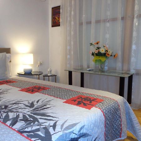 Zoya Apartment Burgas Stad Buitenkant foto
