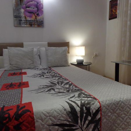 Zoya Apartment Burgas Stad Buitenkant foto