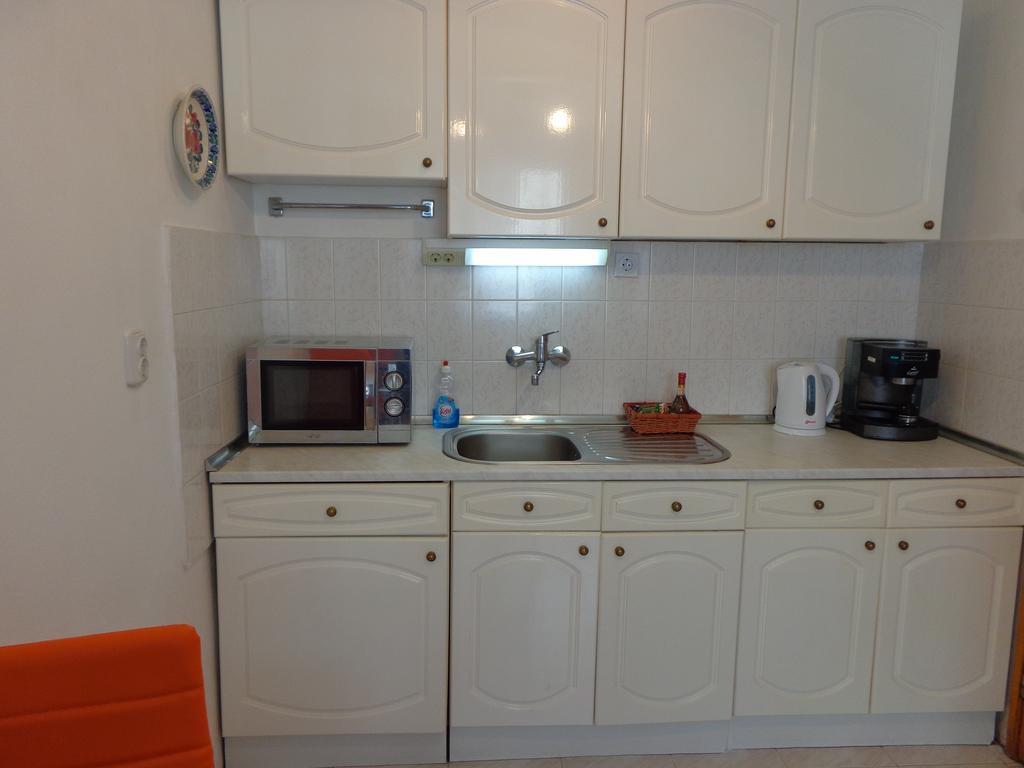 Zoya Apartment Burgas Stad Buitenkant foto