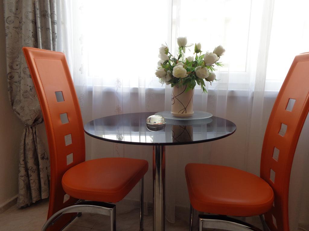 Zoya Apartment Burgas Stad Buitenkant foto