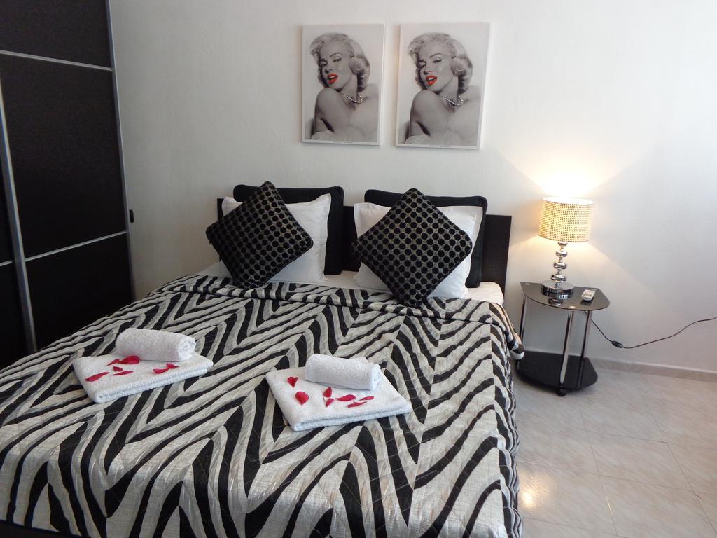Zoya Apartment Burgas Stad Buitenkant foto
