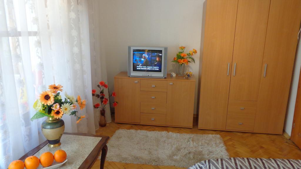 Zoya Apartment Burgas Stad Kamer foto